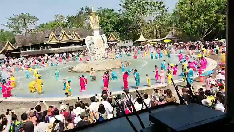 傣族潑水節(jié)