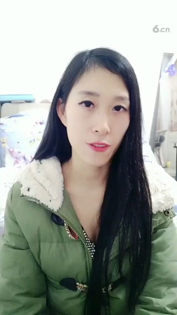 女主