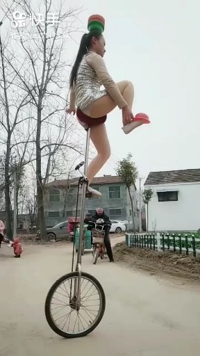 杂技