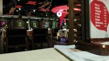 这个主播说她饿的受不了了