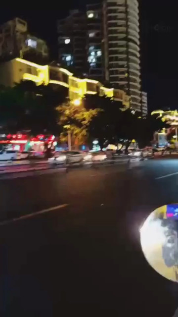 多了