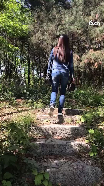 爬山