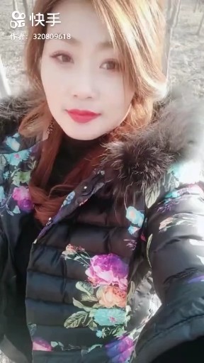 我们钻树林