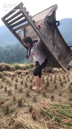 顶天立地的女汉子