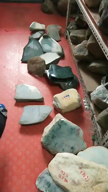 刚到的手镯明料