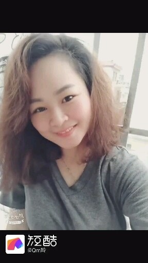 洗了头甩甩干😝