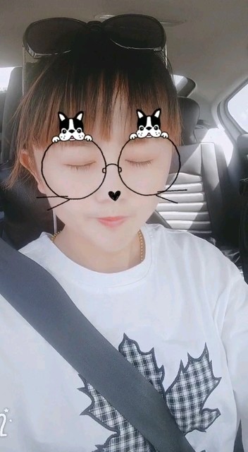 六间房，*美人，即将秒杀全场