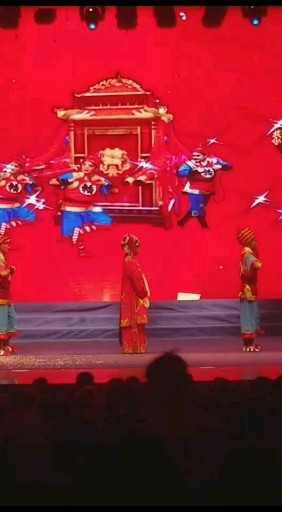 抬花轿