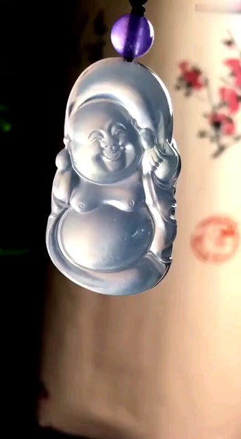 老坑冰种布袋佛翡翠挂件