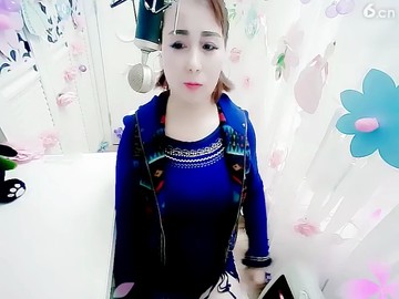 长裙穿出肚兜的感觉了