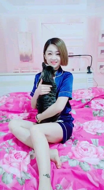 玩小死猫