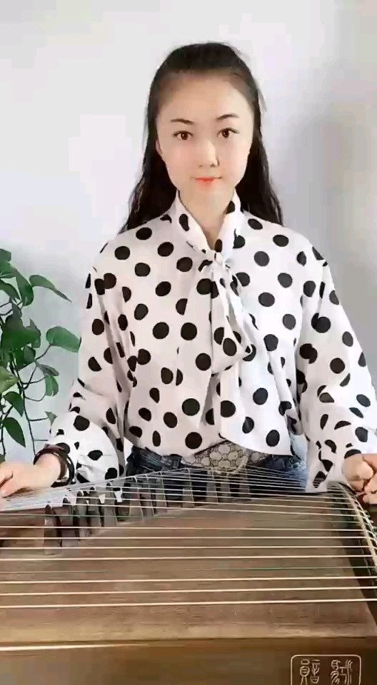 快来听听什么曲子