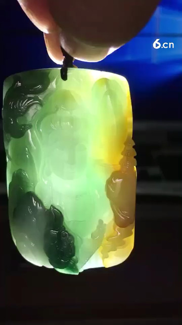 金丝种翡翠观音像