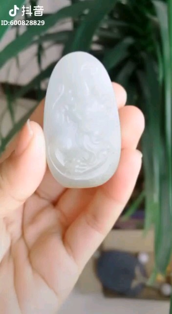 貔貅 和田玉籽料