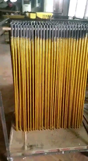 黄金鲫鱼竿150两支