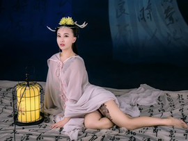 此情成真；主播照片