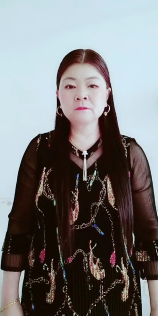 亲爱的六间房朋友们大家好！