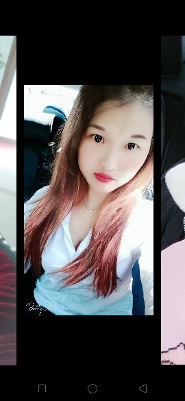 新人甜宝的主播照片