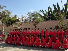 百胜鑫百利主播照片