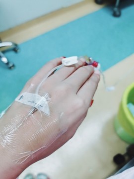兮盼💕暂休主播照片