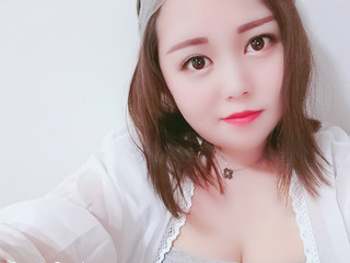 永远陪伴你美女的主播照片
