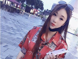 →花🌸开月正圆←的主播照片