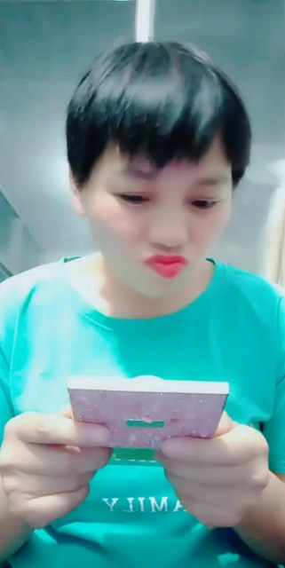 这个贴纸好头发都自染了😂