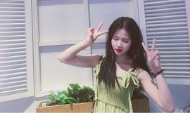 小微微一笑很倾城主播照片