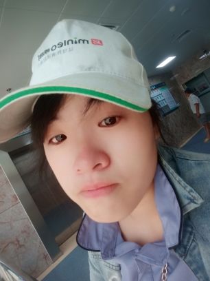 萌樹芽的主播照片