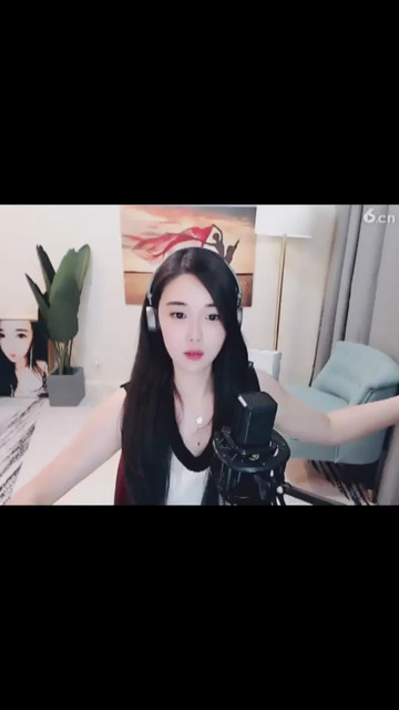 仿佛
