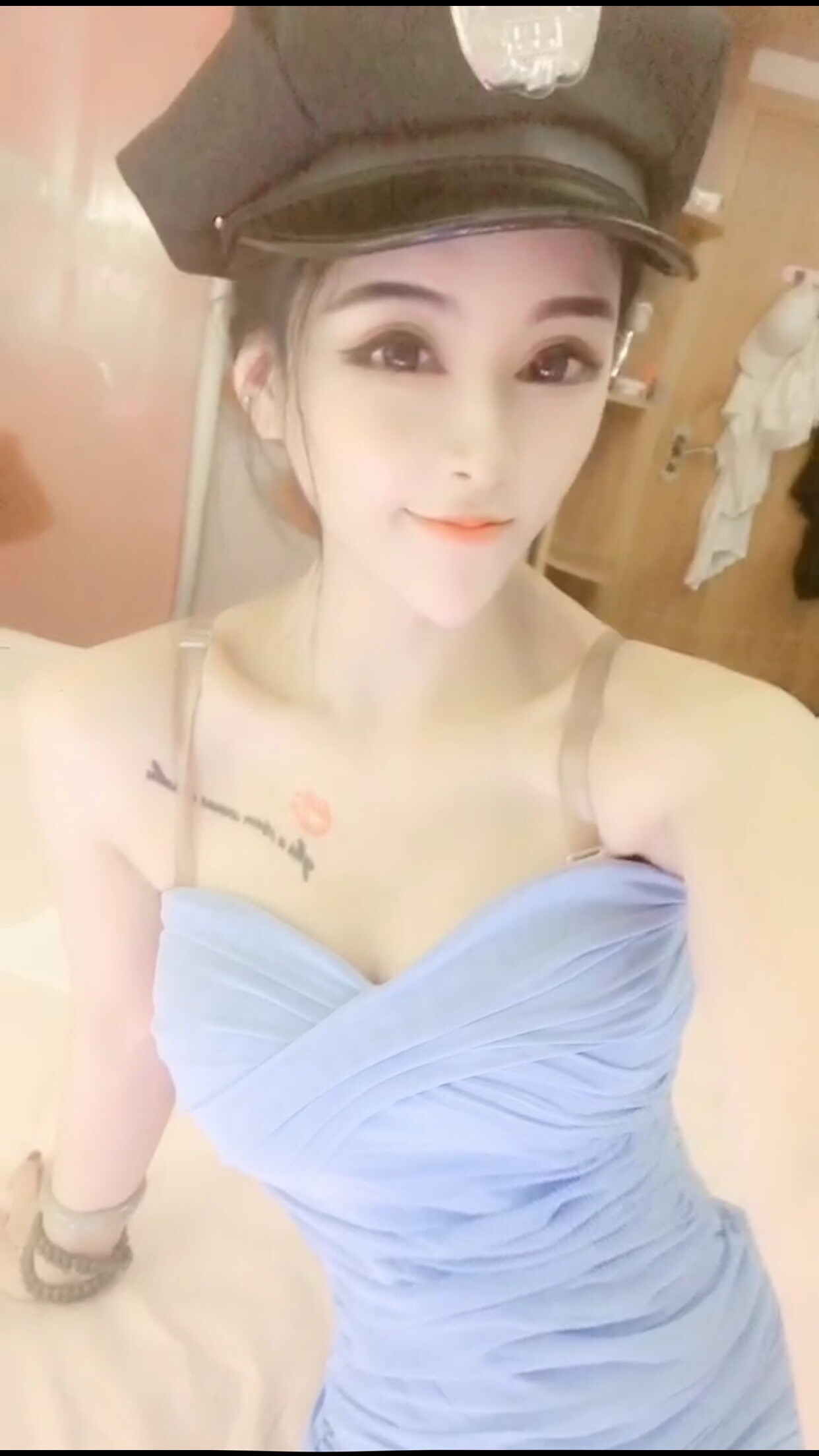 丫頭想升冠的主播照片