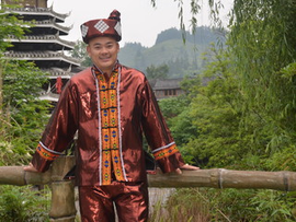 五彩斑斓q主播照片