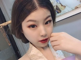 无情客栈主播照片