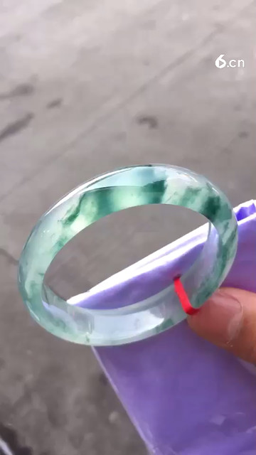 翡翠手镯