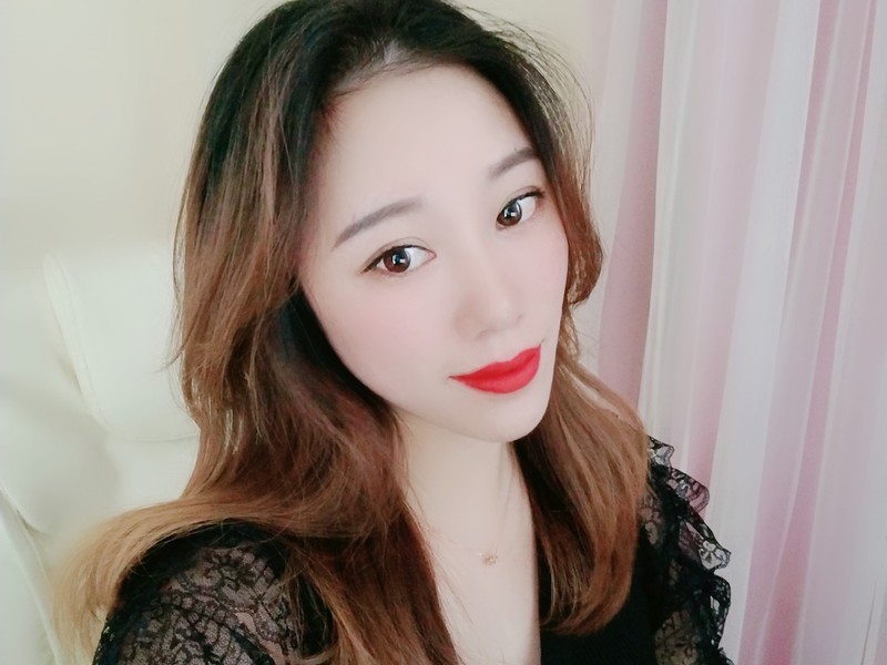 @伊贝的主播海报