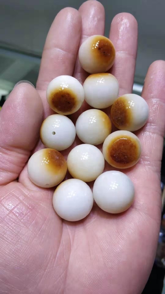 大美翡翠客服001的主播照片