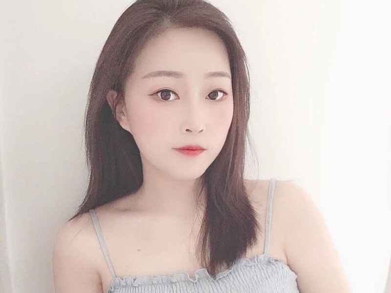 田心吖的主播海報