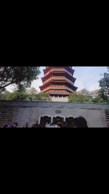 传说中的雷峰塔娥丫头杭州户外
