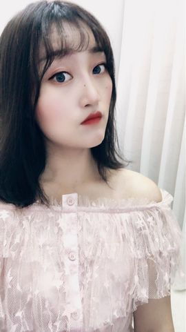 小左←主播照片