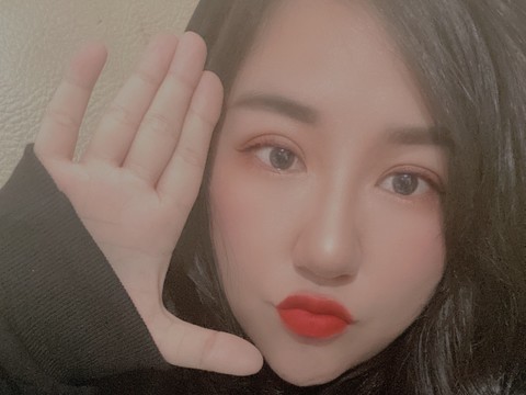 佳佳欧尼酱🌸海报