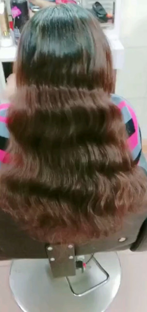 怎么烫出这种发型😂假冒烫发