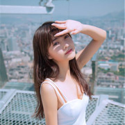酥甜甜海报