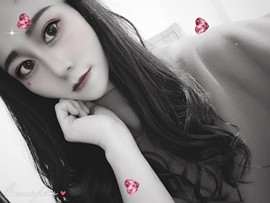 幺妹李玲儿主播照片