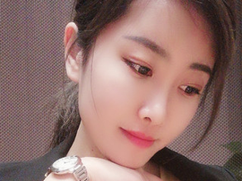 🌸🍎🍏主播照片