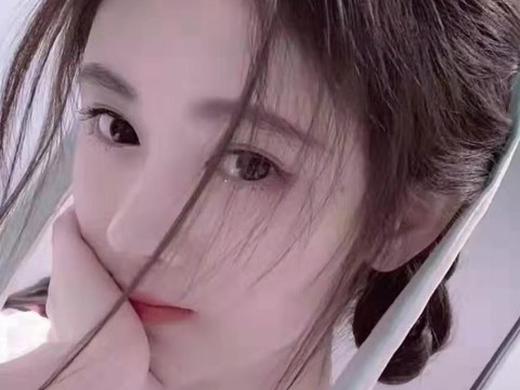 暖心🍥海报