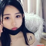 错乄爱、海报