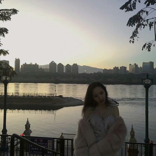 hgffgjugb的主播照片