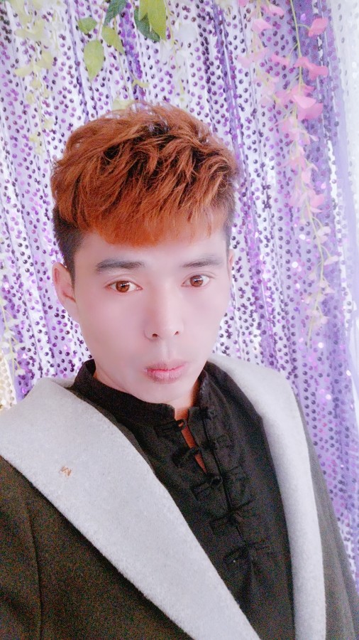昵称违规，请重新修改的主播照片
