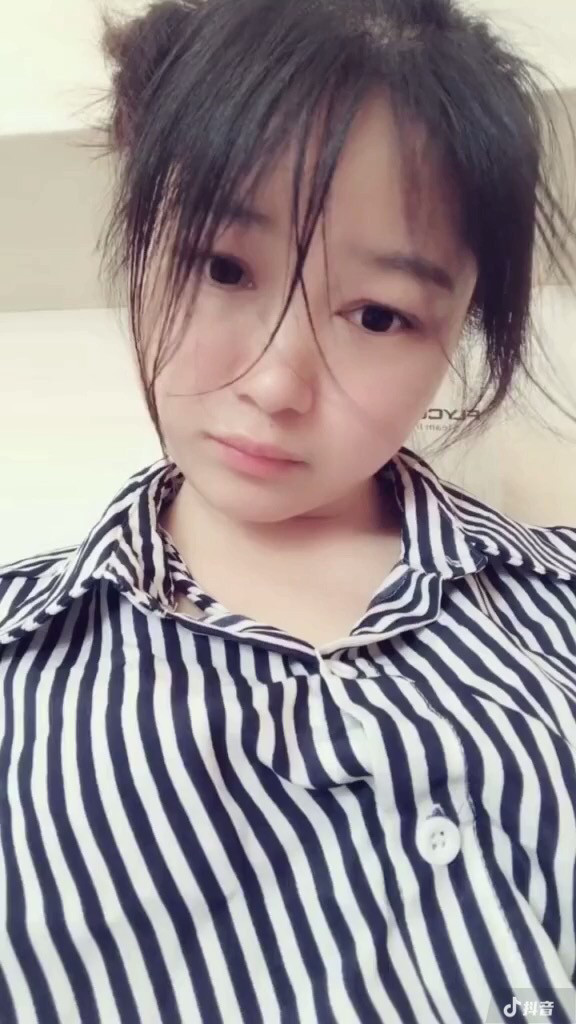 @一艾的主播照片