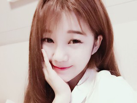 王酒乐主播照片